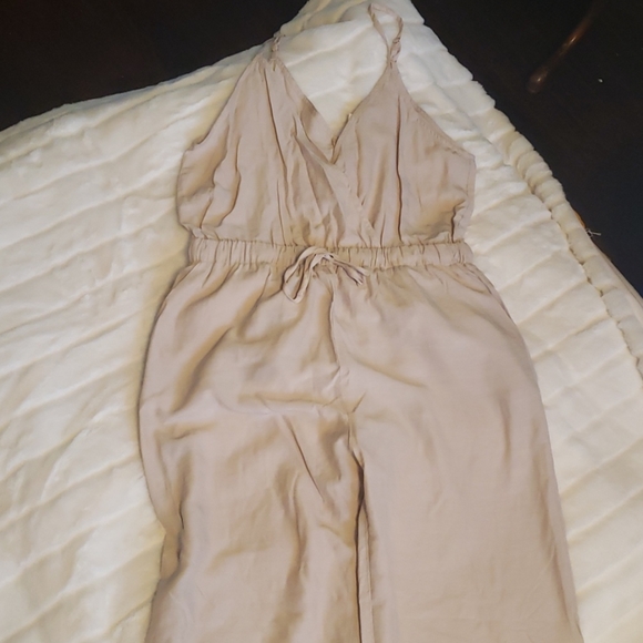 Jumpsuit - Picture 2 of 3